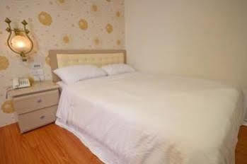 Green Park Commercial Hotel Tainan Buitenkant foto